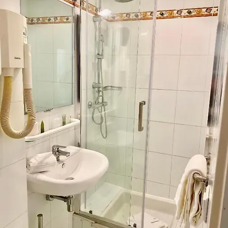 Hotel Brimer 2*